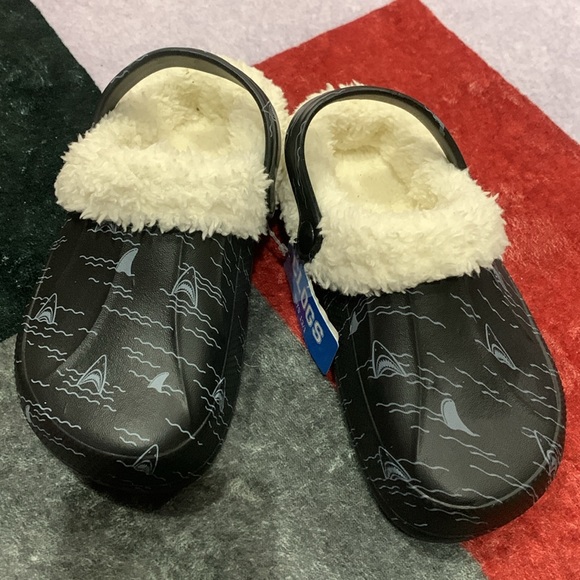 Clogs - Picture 2 of 4